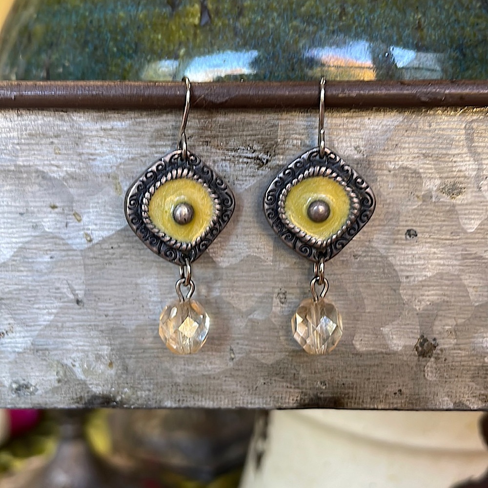 2💜💜for$20 Enamel and pewter yellow green crystal drop earrings boho
